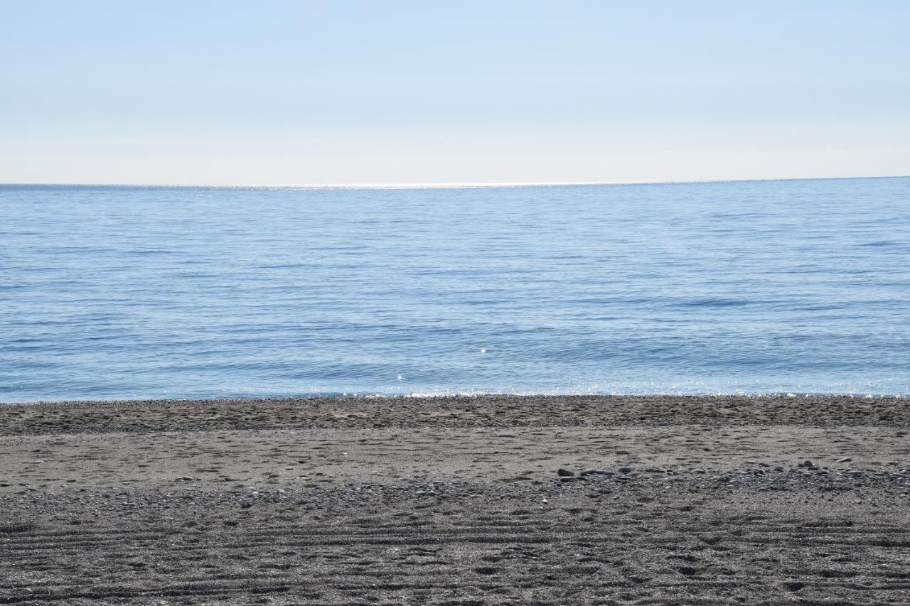 Accomodati B&B Marina di Gioiosa Ionica ภายนอก รูปภาพ
