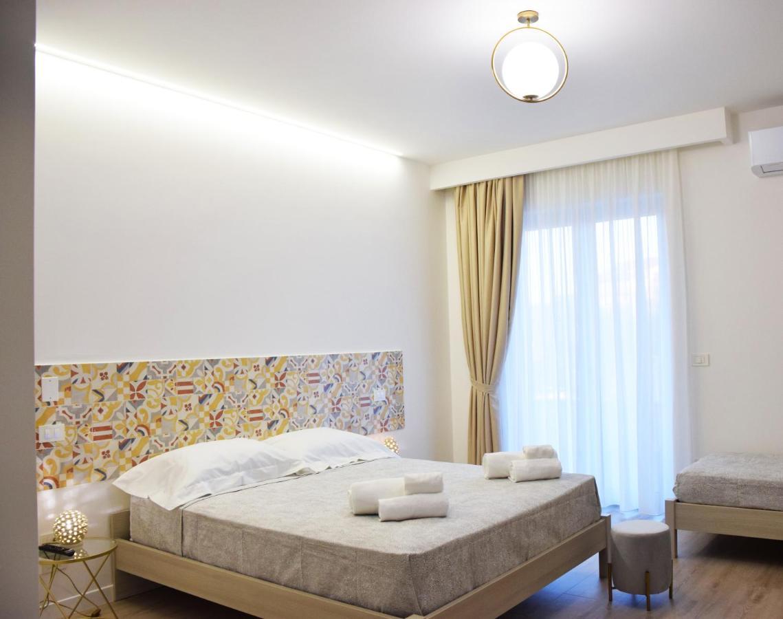 Accomodati B&B Marina di Gioiosa Ionica ภายนอก รูปภาพ